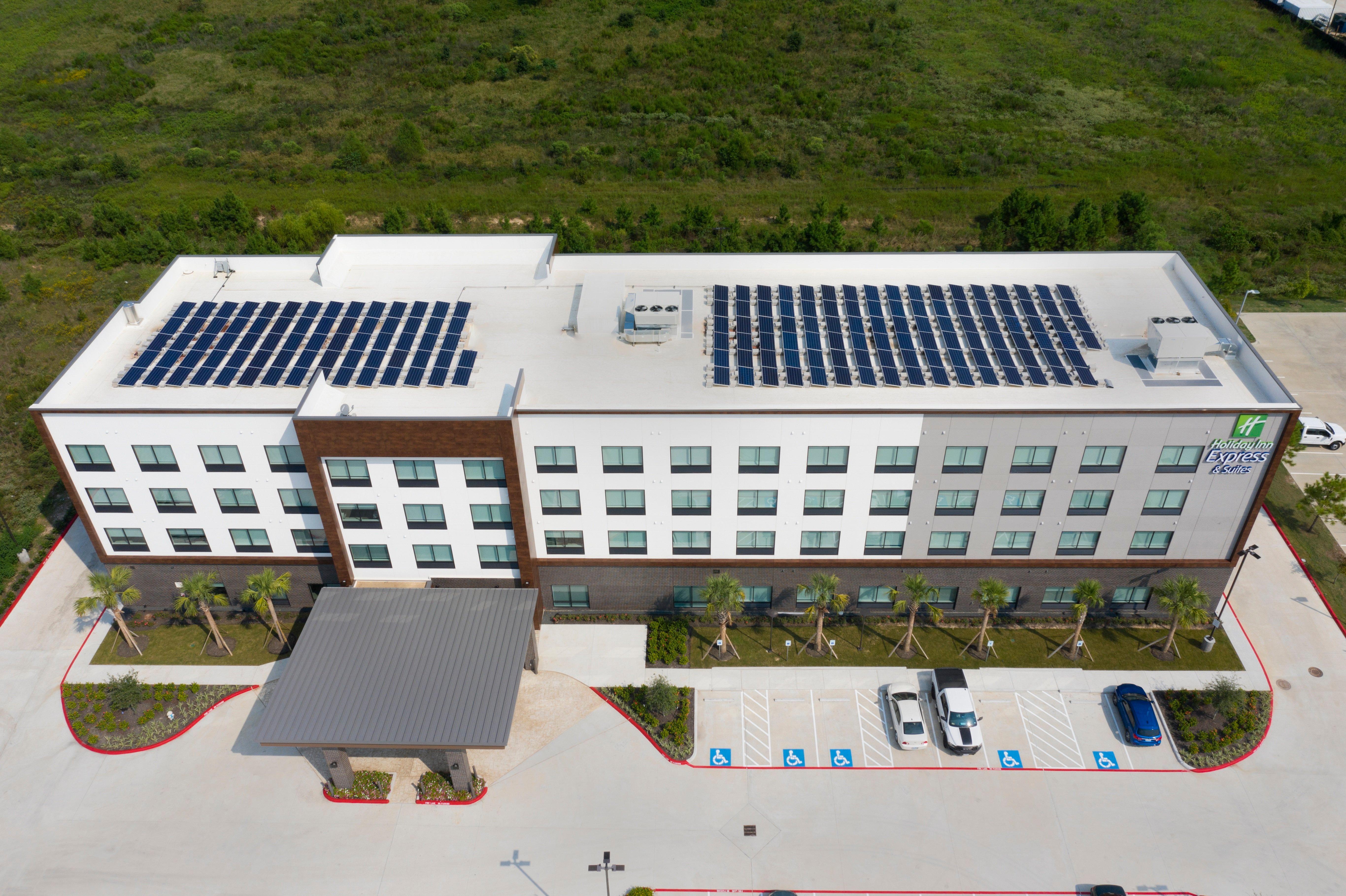 Holiday Inn Express & Suites Spring - Woodlands Area, An Ihg Hotel Exterior photo